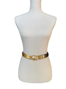 Vintage Gold Tone Fish Scale Stretchy Belt With Pearl Design Buckle - Picture 1 of 6