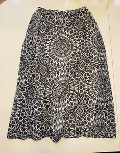 NWT Gap Woman’s Long Maxi Skirt Flowy Elastic Waist Mandala Blue Lined Small - Picture 1 of 4