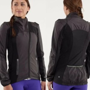 lululemon escapade jacket