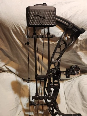 Hoyt Alpha X 30, destro, 60-70#, 25"-30", deserto - Imagem 1 de 3
