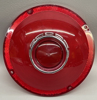 Ford Galaxie 1963 lente de lámpara trasera y parada NORS (exc. 500) Foto 1 de 4