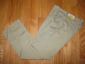 Herren Hose Khaki Chino Plissee Uniform Arbeit Schule 42 52 X 37 Ungesäumt NEU - Bild 1 von 2