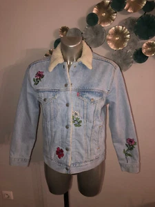 Denim Jacket Sherpa Trucker Embroidered Levi's 36137-0029 Blue Size XS like New - Picture 1 of 8