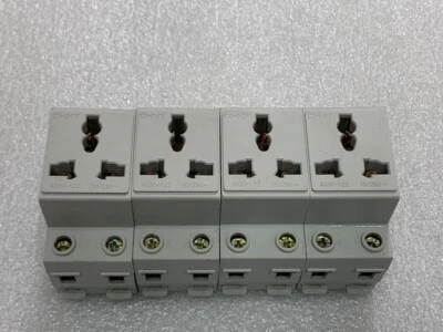 CHNT AC30-122 Modular Din Rail Mount 3 Pin Socket New - Lot of 4 Pcs - Image 1 of 4