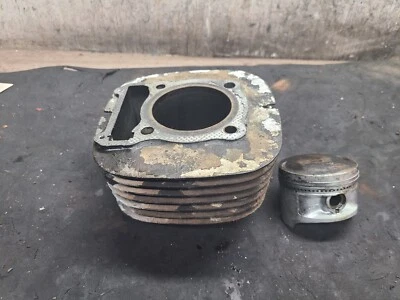 Jarro 1979 Suzuki SP370 SP 370 cilindros e pistões - Imagem 1 de 4