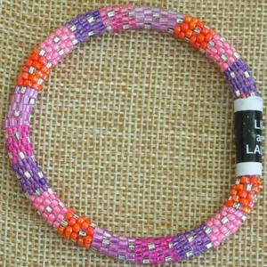 Pulsera con cuentas de ganchillo a mano LILY y LAURA ""California Sunset"" edición limitada - Imagen 1 de 2