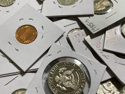 U.S. MINT PROOF COINS! - RANDOM DATES & TYPES! - 1 PER ORDER - FREE SHIPPING! Cover