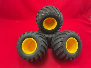 TAMIYA MIDNIGHT PUMPKIN X-SA FRONT + REAR TIRES + WHEELS Lunch box new - Picture 1 of 4