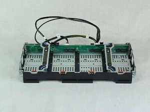 Dell F7DF5 PowerEdge R740xd 24x 2,5" Gehäuse intern 4x3,5" Backplane mit Kabeln - Bild 1 von 4