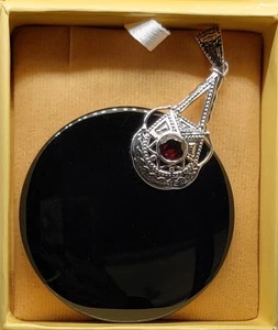 Sajen AAA Black Onyx & Mozambique Garnet 925 Sterling Silver Pendant - Imagen 1 de 6