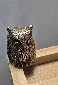 Vintage 1997 Daniel  Riccio Bronze Art Thimble  Owl 1 inch miniature - Picture 1 of 6