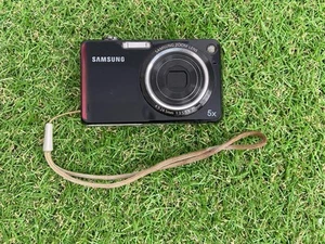 Samsung PL150 Digital Camera Black No Charger w screen crack (D29) - Picture 1 of 6