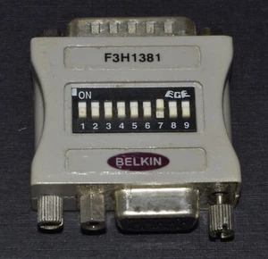 *Vintage* Adaptador de monitor Belkin Mac-VGA con interruptores de inmersión *Usado* F3H1381 - Imagen 1 de 6