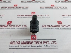 Schneider Electric Zb5az009 Potentiometer - Picture 1 of 7