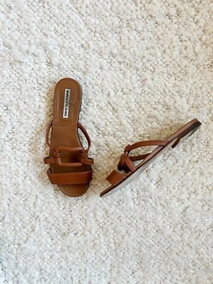 Manolo Blahnik 骆驼棕色皮革凉鞋 37.5 码 — 第 1/4 张图片