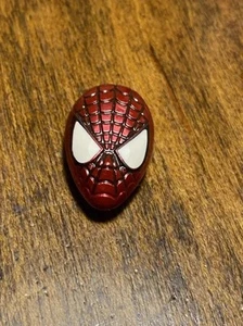 Spilla Marvel Spider-Man in peltro ottimo regalo - Foto 1 di 2