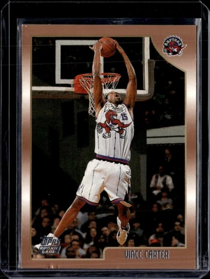 1998-99 Topps #199 Vince Carter Rookie Raptors (HOF) VG-EX (dented/light crease) - Image 1 of 4