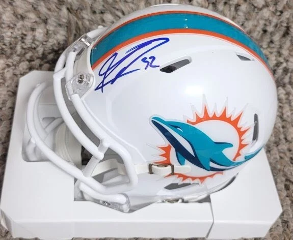 Autographed KENYAN DRAKE  Miami Dolphins  Mini Helmet w/COA - Image 1 of 1