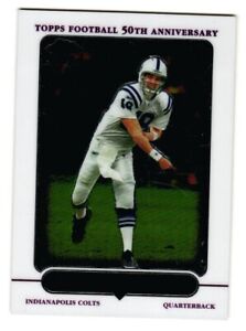2005 Topps Chrome Football Base Set Card # 136 Peyton Manning Colts