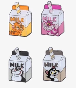 4 Disney Milchkarton Cartoon Pins Abzeichen Cheshire Figaro Oliver Lucifer Katze - Bild 1 von 6