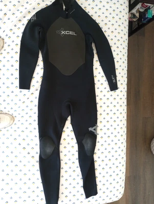 Xcel Wetsuit Mens X-Large  3/2 MM Backzip Preowned - Image 1 of 4