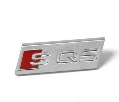 AUDI Q5 13-16 Lenkrad SQ5 Inscription Abzeichen Emblem Original 8R0419685 - Bild 1 von 3