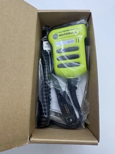 NEW Motorola XE500 Speaker Mic PMMN4106B for APX NEW IN BOX - Zdjęcie 1 z 2