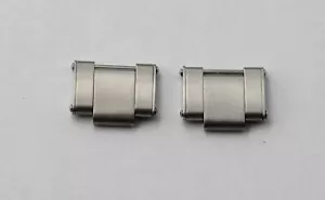 Genuine Rolex Expanding Link 7205 6635 13.8mm Riveted Part Brand New Unused - Picture 1 of 3