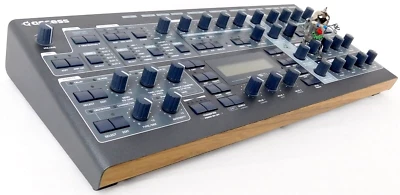 Access Virus Ti 2 Synthesizer Desktop + Wie Neu + 1Jahr Garantie - Bild 1 von 4