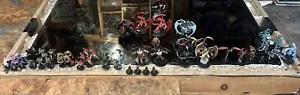 WizKids Dungeons and Dragons pre-painted Army Of Devils (55 Miniatures) - Picture 1 of 8