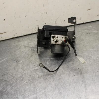 16-18 KTM 690 DUKE ABS PUMP UNIT MODULE BB631 - Image 1 of 4