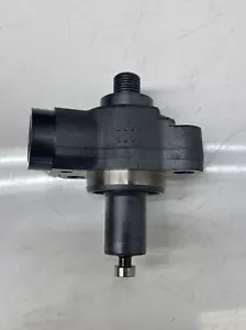 NEW Navistar MAXXFORCE 11 13 15 High Pressure Fuel Pump Cylinder Head - Foto 1 di 4