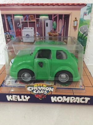 The Chevron Cars Green Kelly Kompact Car Vehicle 1998 - Image 1 of 4
