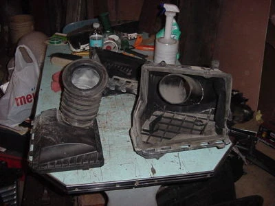 2000 00 BUICK REGAL AIR CLEANER FILTER BOX 382327 382677 24508563 - Image 1 of 4