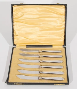 Meriden Cutlery Co. Silverplate Fruit Knives (6) with Case Antique 1855-1924 - Picture 1 of 5