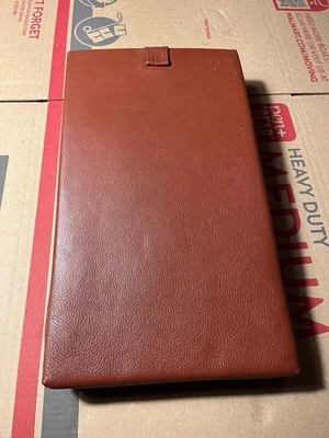 2011-2018 BMW X3 X4 F25 F26 REAR CENTER SEAT BACK ARMREST CUPHOLDER (Red-Brown) - Image 1 of 4