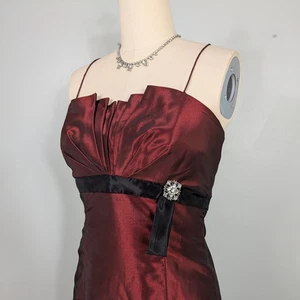 Camille Prom Dress Maxi Gown 12P Red Y2K Vintage Goth Princess Mermaid Strapless - Picture 1 of 14