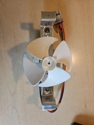 Sub Zero Fridge Parts, 7018100 Evaporator Fan Motor - Image 1 of 3
