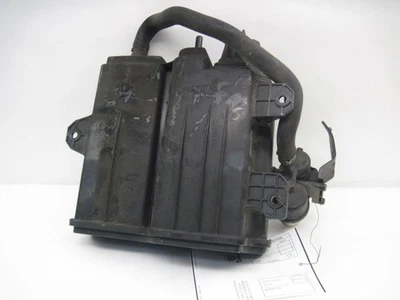 BOTE DE VAPOR DE COMBUSTIBLE Volvo C30 2009 09 820288 Foto 1 de 4