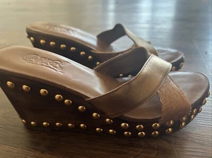Carlos Santana Gravity Wedge Clog Sandals Cow Hide Metal Studs Leather Sz 6M - Picture 1 of 10