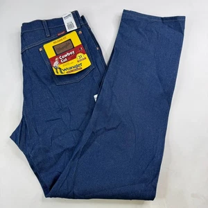 Wrangler Mens 38x38 Relaxed Fit Blue 100% Cotton Cowboy Cut Denim Jeans NWT - Picture 1 of 12