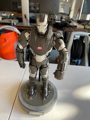 Sideshow Exclusive Hot Toys Iron Man 3 War Machine Mark II MMS198D03 9020431 - Image 1 of 4