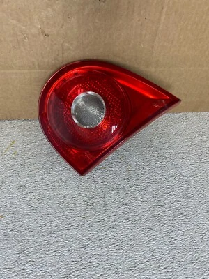 Luz trasera interior maletero Volkswagen Golf 2006-2009 pasajero derecho Rh O6789 DW Foto 1 de 4
