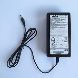 ViaSat Netzteil 1039069 009 AD8030N3L Surfbeam 2 Satelliten Modem RM4100 - Bild 1 von 4