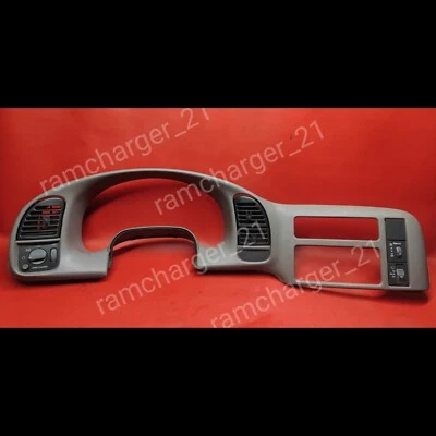 96-05 Chevy Astro GMC Safari Gauge Cluster Radio Tablero Borde Bisel Gris con Interruptor  Foto 1 de 3