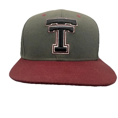 Nike Texas Tech Red Raiders Hat Cap Fitted Men's 7 3 4 Red Gray NCAA Dri Fi - Image 1 of 4