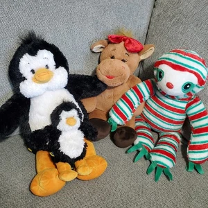 Build-A-Bear Workshop Lot Of 4 Christmas Winter Plush- Penguin Sloth Moose - Picture 1 of 8