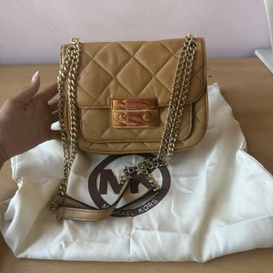 Brand New Michael Kors Quilted Tan Crossbody Bag - Picture 1 of 20
