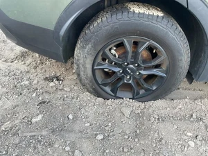 Wheel 17x7 Alloy 10 Spoke Fits 23 SPORTAGE 2078499 - Picture 1 of 12