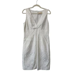 Michael Kors Italy Floral Textured Shift Dress Size 8 White Minimalist Cocktail - Picture 1 of 9